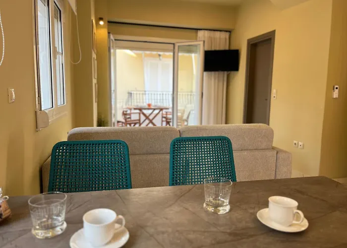 Athanasia's Loft Apartment *