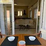 아파트 Athanasia's Loft