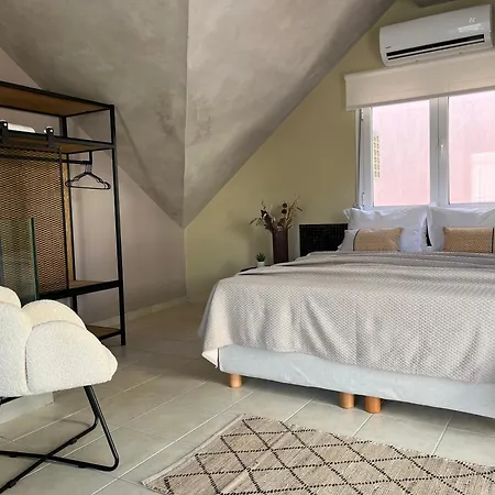 Athanasia's Loft Apartmán